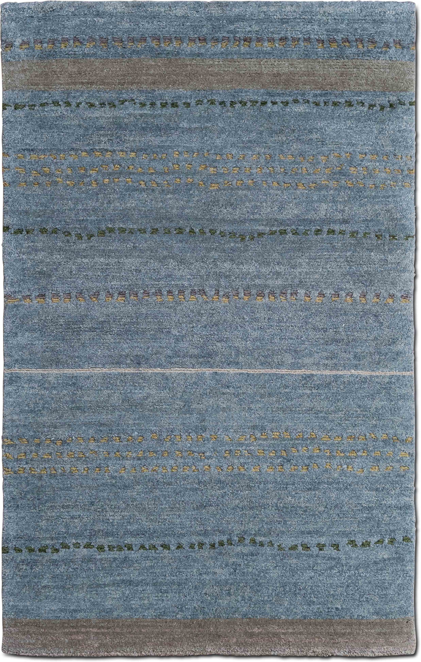 Tufenkian – Basalt 5 ft x 3 ft – 100% wool – stone grey, accents of olive green, light rose