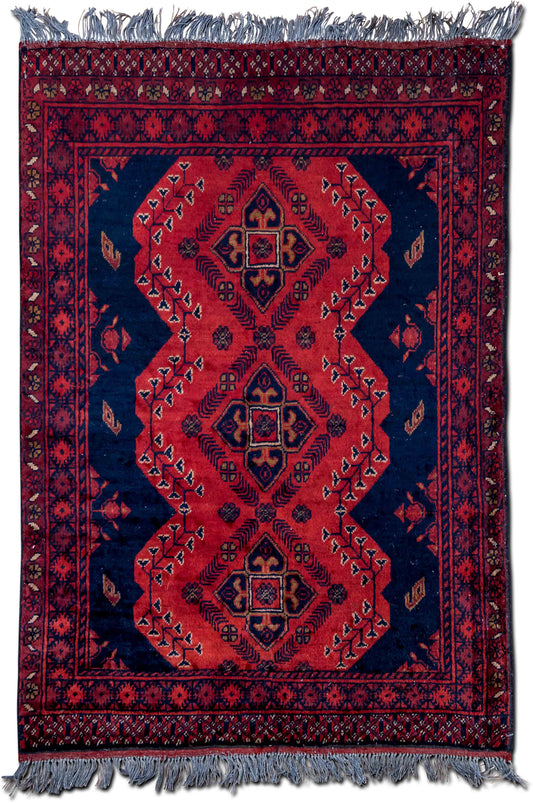 –  4 9" ft x 3 9" ft – 100% wool  – red blue