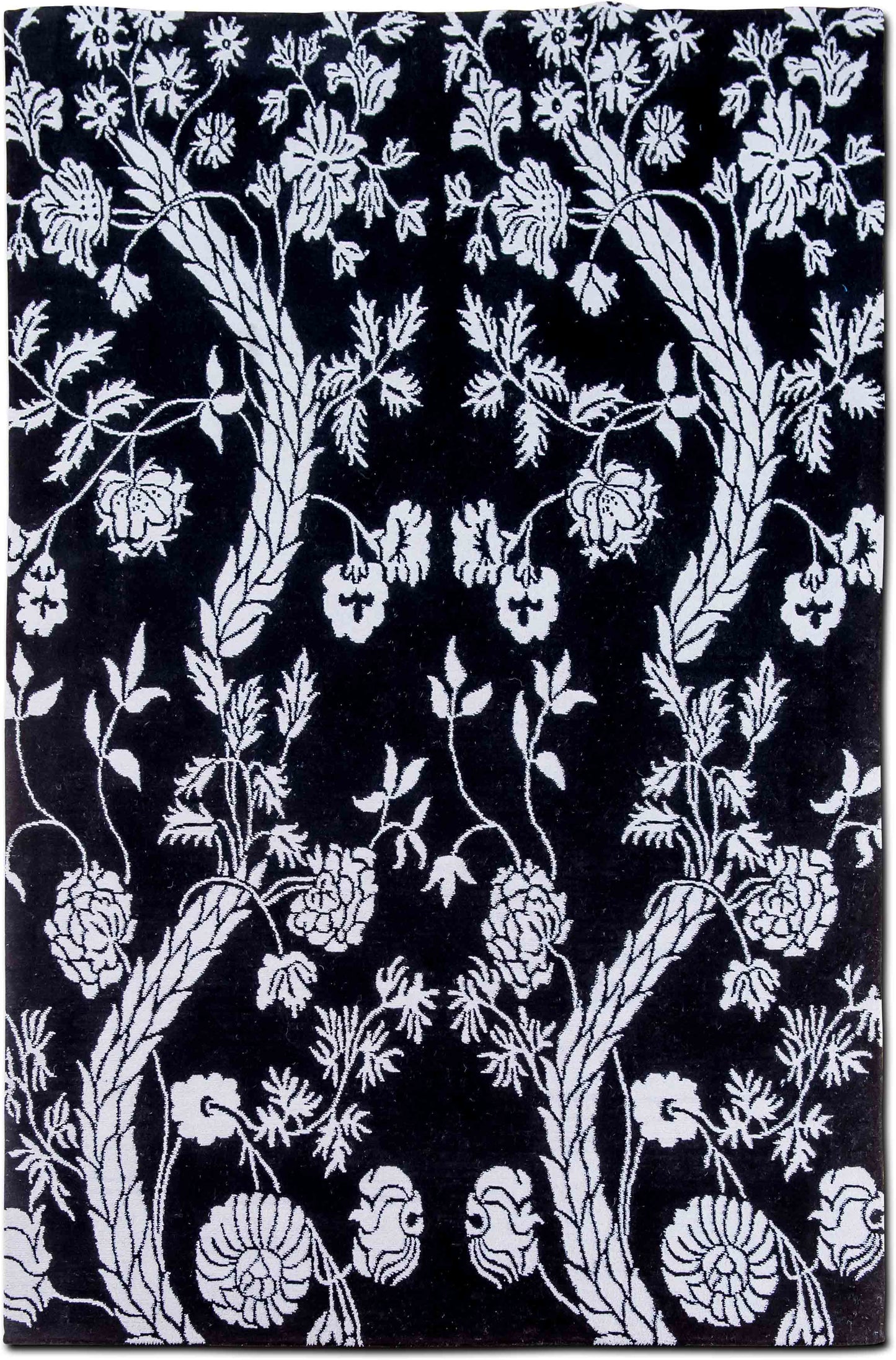 Nepal Collection –  8 ft x 6 ft –100% Wool  – black white