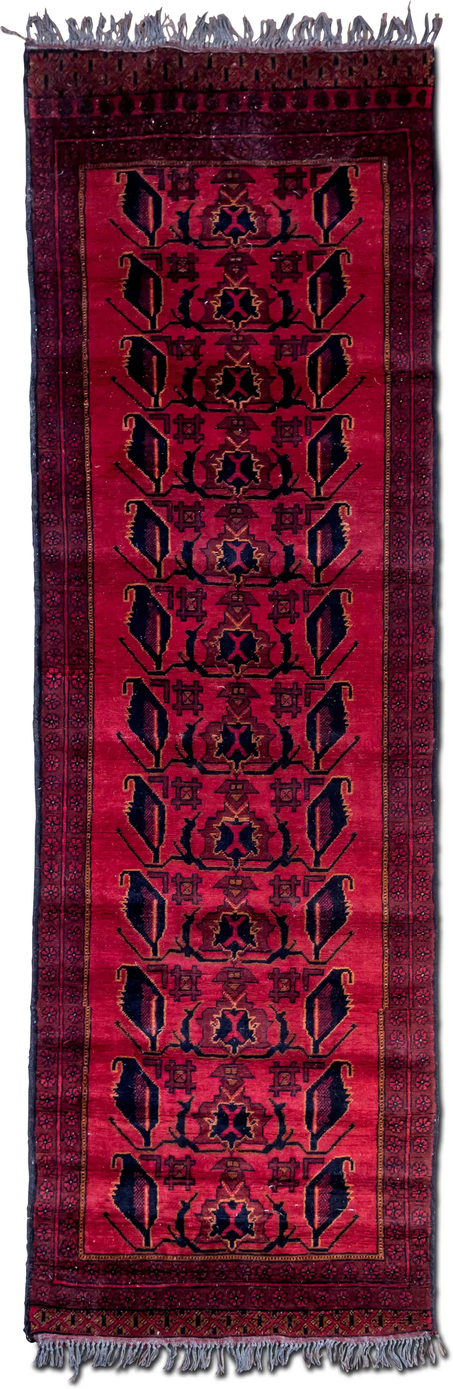 –  9 ft x 33 ft 100% wool – red blue