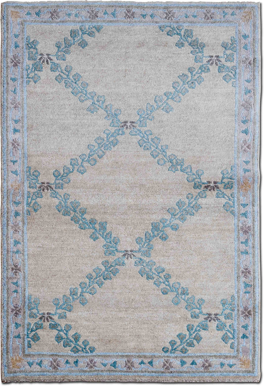 Tufenkian – Wintermoon 5 ft x 3 ft – 100% wool – light taupe, beige and blue