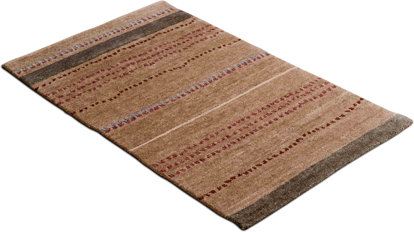 Tufenkian 5 ft x 3 ft – 100% wool  – beige red brown blue olive