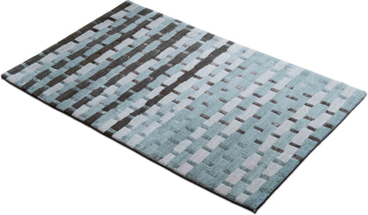 Tufenkian –  5 ft x 3 ft – 100% hand knotted wool with silk accents – greys cream blue